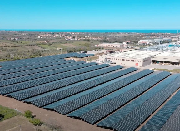 Ground-mounted photovoltaic system